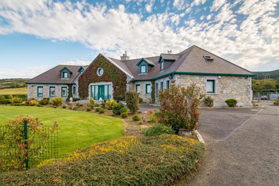 Like Walking Into A Fantastic Novel At Inishowen House Rashenny Exterior foto